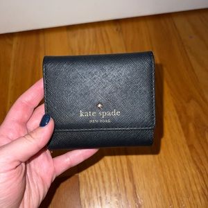 Kate Spade bifold wallet